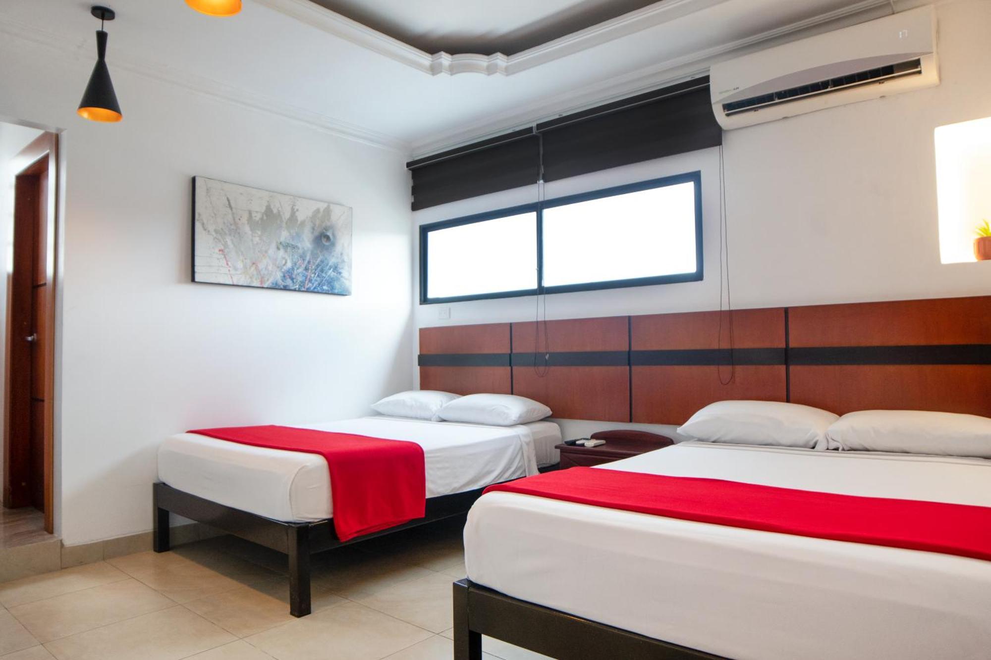 Hoteles En Guayaquil - Suites Guayaquil Cerca Del Aeropuerto Exterior photo